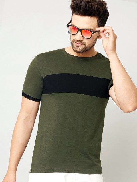 

AUSK Men Olive Green & Black Colourblocked T-shirt