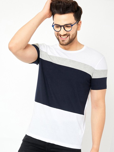 

AUSK Men White & Black Colourblocked T-shirt