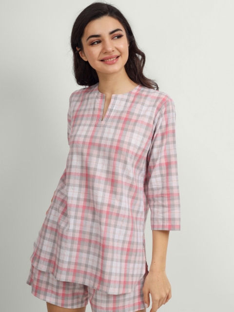 

THE PINK ELEPHANT Women White & Pink Checked Night suit