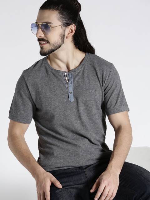 

s.Oliver Men Grey Melange Solid Henley Neck T-shirt