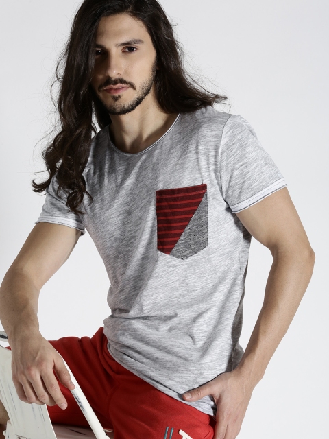 

s.Oliver Men Grey Melange Solid Round Neck T-shirt