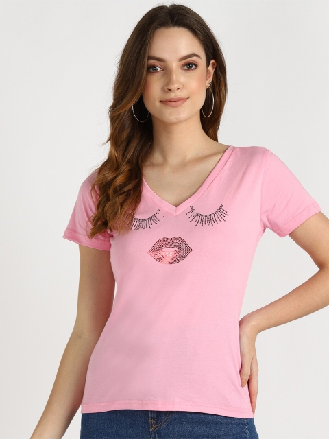 

shashvi Women Rose Printed V-Neck T-shirt