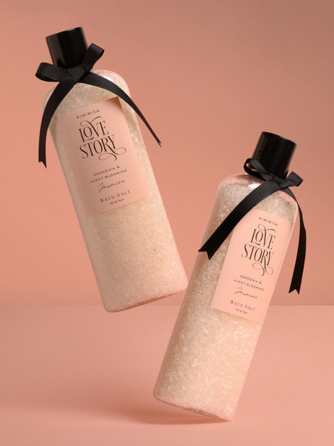 

Kimirica Love Story Bath Salt For Body Spa 290g, Multi