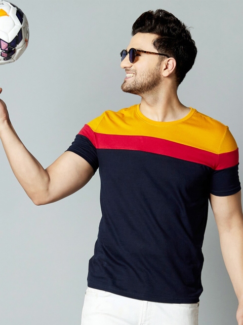 

AUSK Men Blue & Red Colourblocked T-shirt