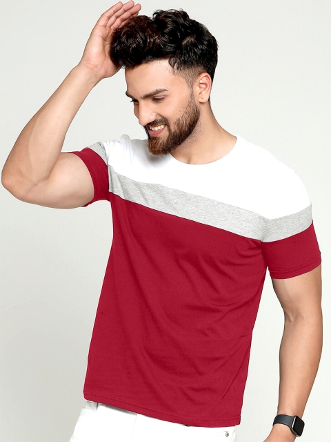 

AUSK Men Maroon Colourblocked T-shirt