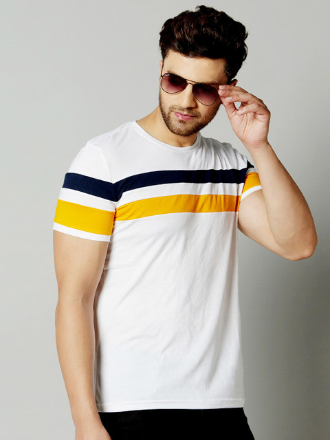 

AUSK Men White Colourblocked Applique T-shirt with Mask