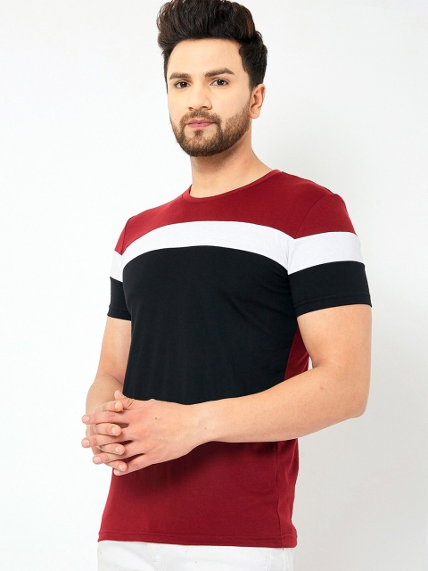 

AUSK Men Maroon Colourblocked Applique T-shirt with Mask