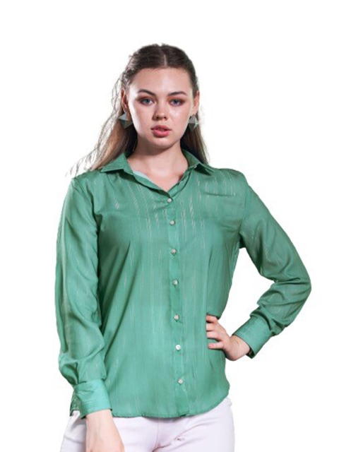 

NEOFAA Women Green Casual Shirt