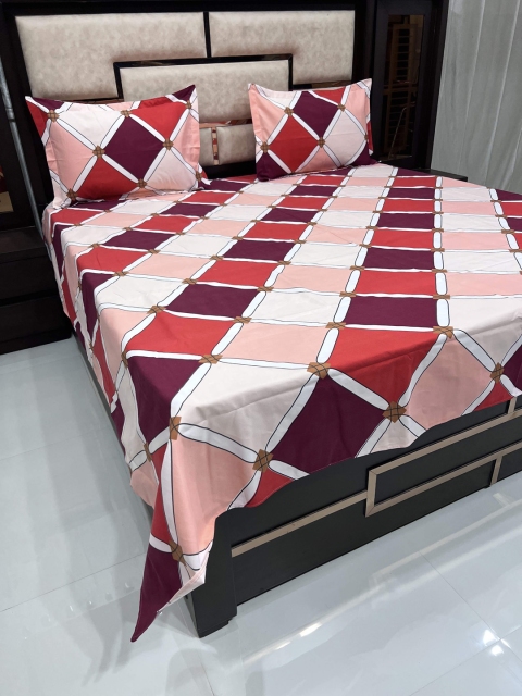 

Pure Decor Purple & Pink Geometric 260 TC Queen Bedsheet with 2 Pillow Covers