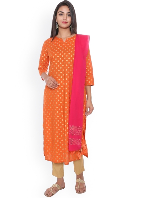 

SUTI Women Orange Geometric Printed Gotta Patti Kurta