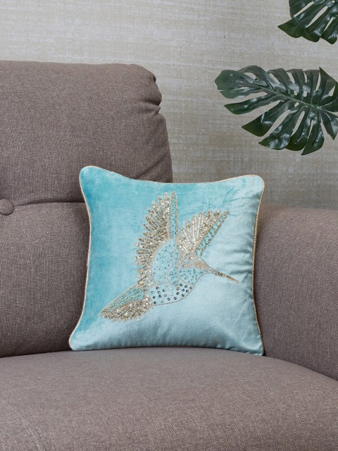 

HomeTown Blue & Gold-Toned Embroidered Velvet Square Cushion Covers