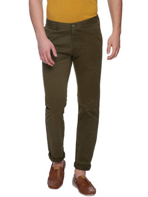

Basics Men Olive Green Tapered Fit Solid Chinos