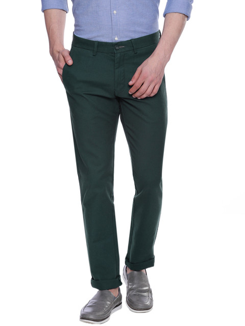 

Basics Men Green Tapered Fit Solid Chinos