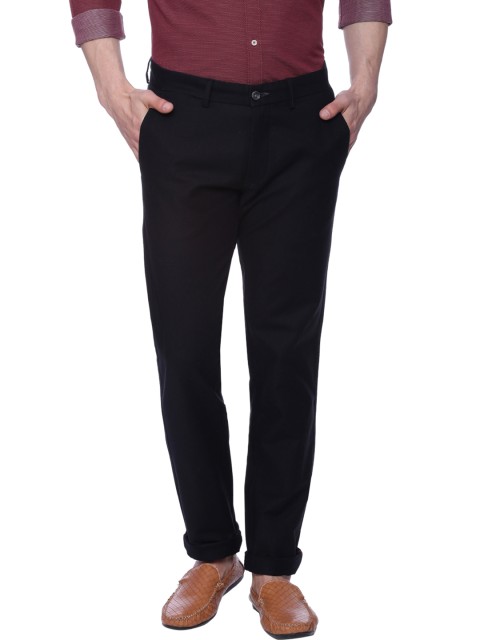 

Basics Men Black Tapered Fit Solid Chinos