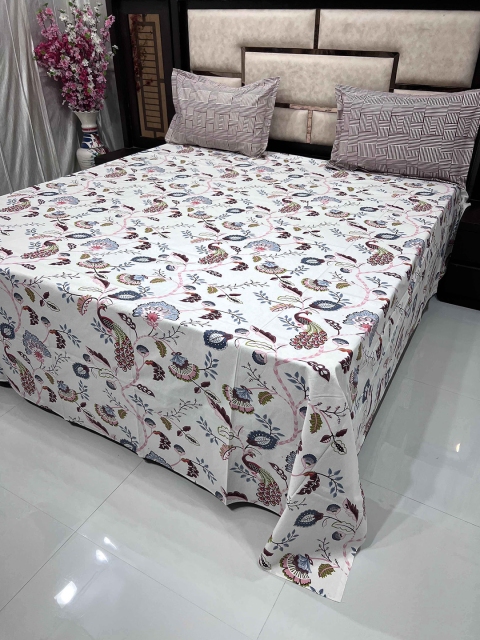 

Pure Decor Unisex Multi King Size 400 TC Pure Cotton Bedsheet with 2 Pillow Covers, White