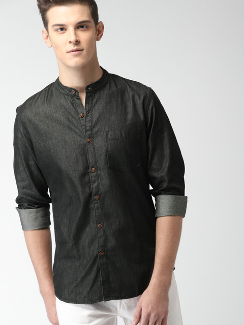 

Mast & Harbour Men Charcoal Grey Slim Fit Solid Casual Shirt