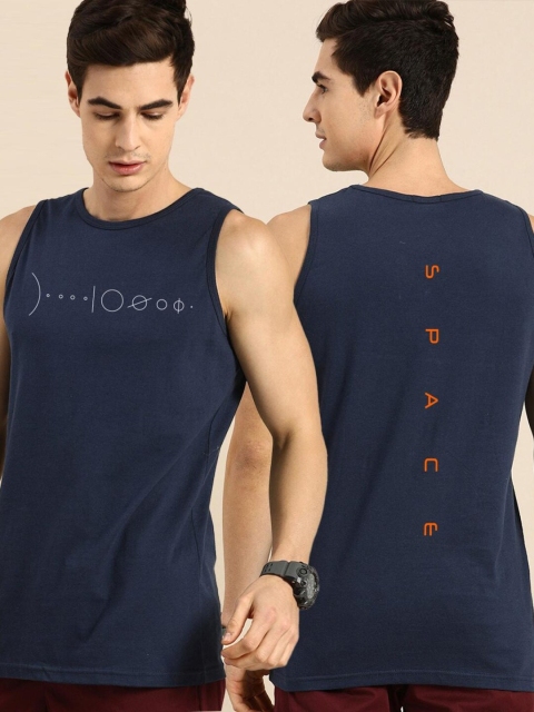 

Bewakoof Men Blue Applique T-shirt