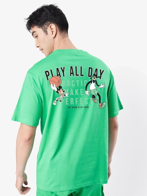 

Bewakoof Men Green Drop-Shoulder Sleeves Loose T-shirt