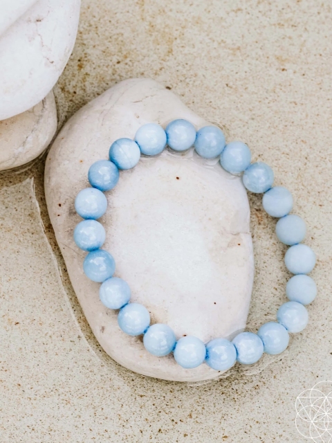 

Young & Forever Unisex White & Turquoise Blue Brass Aquamarine Bracelet