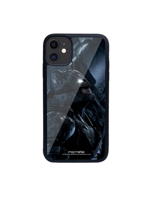

Macmerise Blue & Black The Victory Glance - Glass Phone Case for iPhone 11