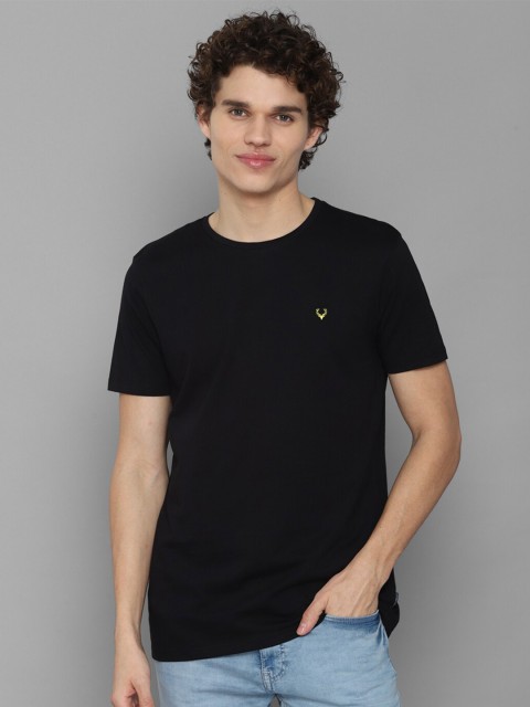 

Allen Solly Men Black Slim Fit T-shirt