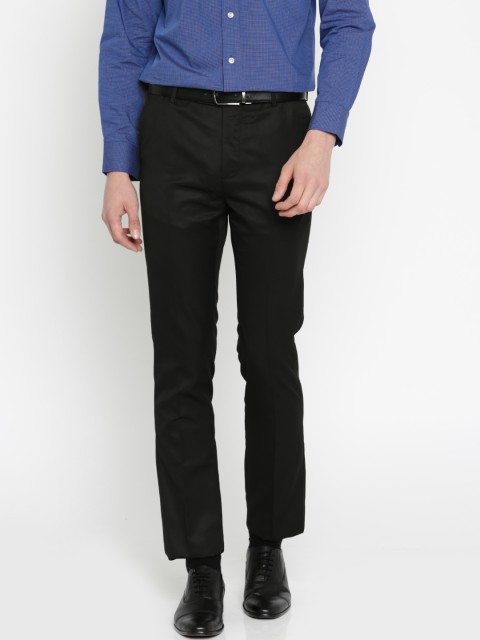 

Arrow Men Black Tapered Fit Solid Formal Trousers