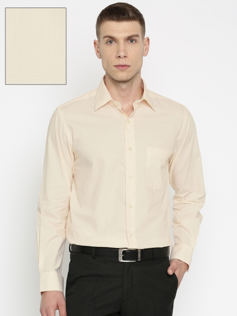 

Arrow Men Cream-Coloured Checked Regular Fit Formal Shirt