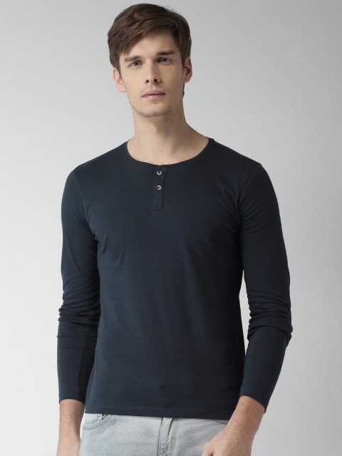 

Mast Harbour Men Navy Solid Henley Neck Pure Cotton T-shirt, Navy blue