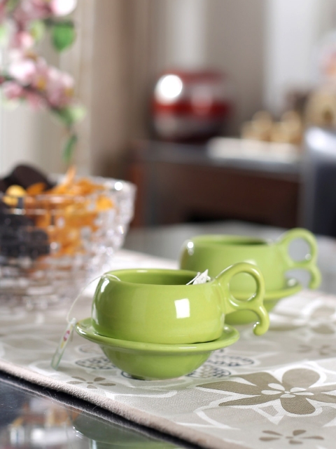 

VarEesha Green 6 Pieces Ceramic Handcrafted Ceramic Cup with Saucer Set