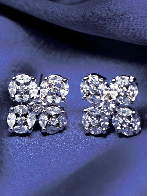 

Amavi Rhodium-Plated White Floral Handcrafted Studs