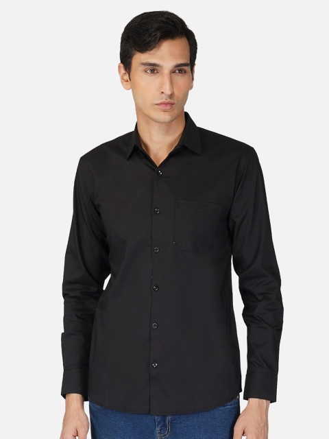 

Tinted Men Black Slim Fit Casual Cotton Shirt