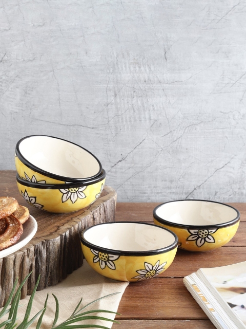 

The Decor Mart Set of 4 Yellow & Black Floral Printed Ceramic Glossy Bowls