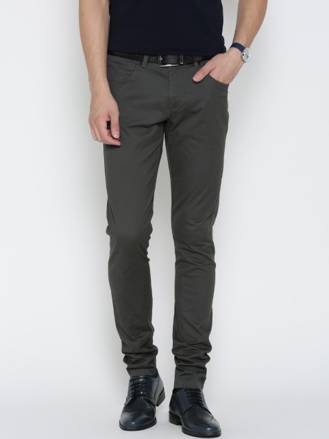 

Blackberrys Men Charcoal Grey Solid Regular Trousers