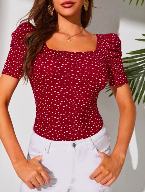 

Dream Beauty Fashion Women Maroon & White Geometric Printed Top