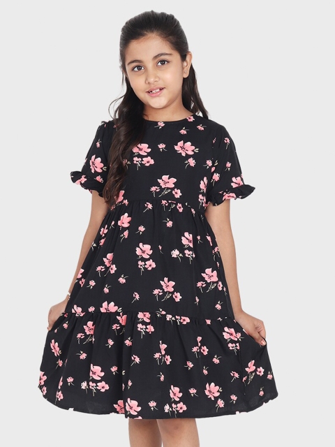 

YK Girl Black Floral Crepe Dress