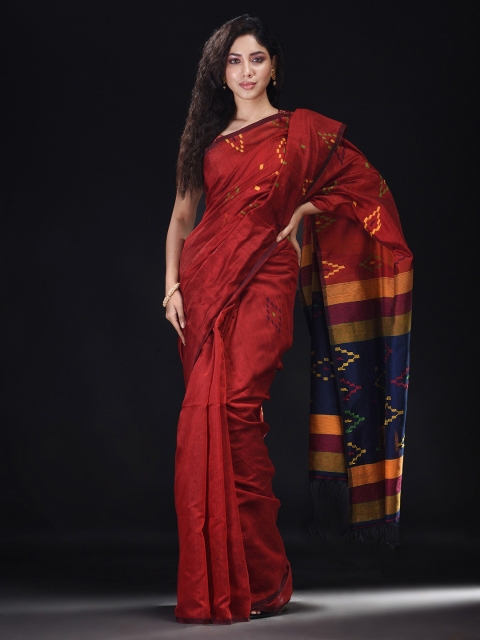 

BEATITUDE Red & Blue Geometric Woven Design Saree