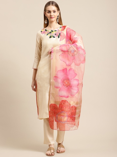 

GUNVANTI FAB Women Cream Embroidered Kurti With Trousers & Printed Dupatta