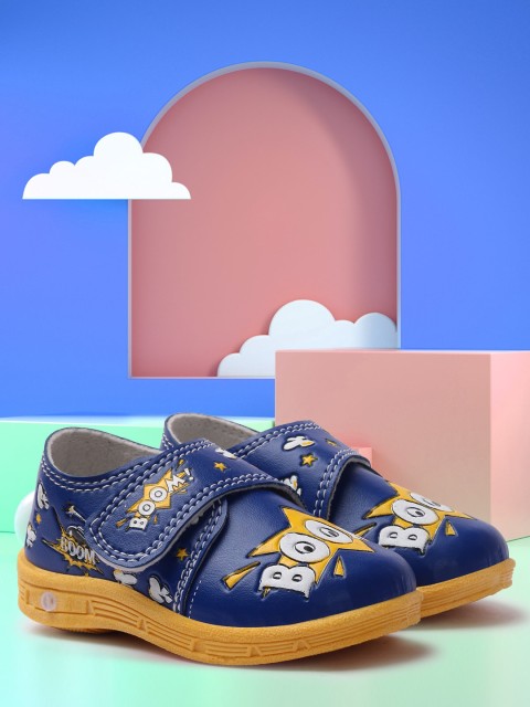 

FAST TRAX Unisex Kids Blue Printed Slip-On Sneakers