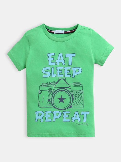 

Hopscotch Boys Green Printed Pure Cotton T-shirt