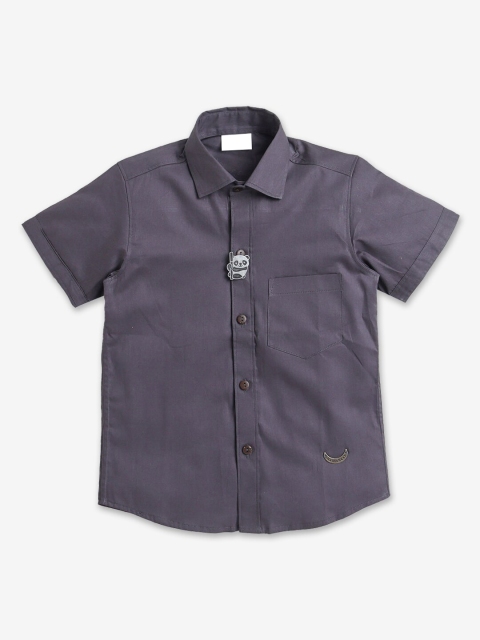 

Hopscotch Boys Grey Solid Cotton Casual Shirt With Broach