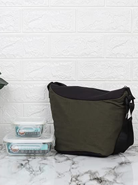 

Femora Set Of 2 Transparent Solid Lunch Box With Bag