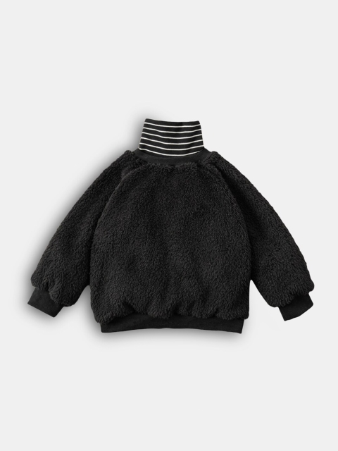 

Hopscotch Girls Black Sweatshirt