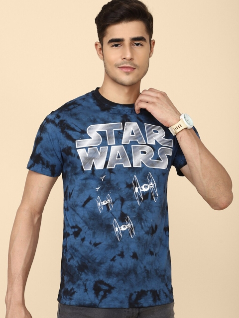 

Free Authority Men Blue & Off White Star Wars Printed T-shirt