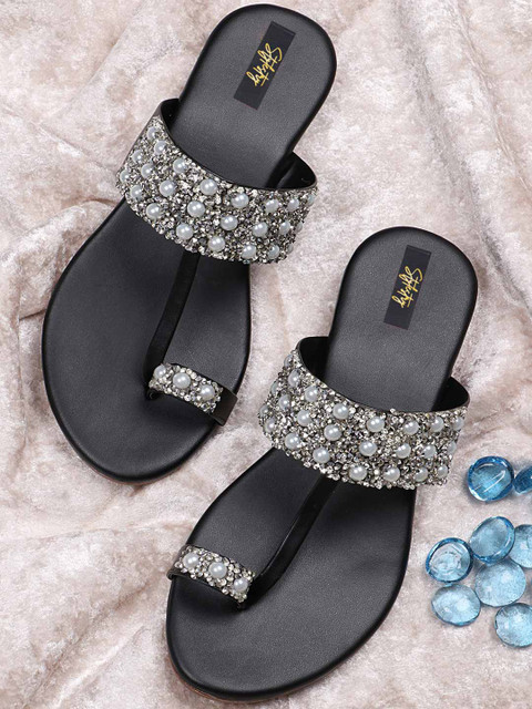 

Stylestry Women Black Embellished Ethnic One Toe Flats