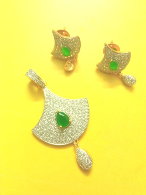 

Runjhun Gold-Plated Green CZ Stone-Studded Pendant and Earrings Set