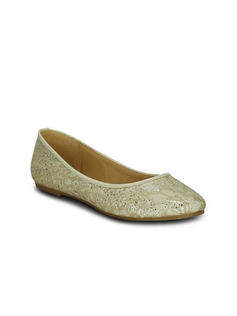 

Get Glamr Women Beige Woven Design Ballerinas