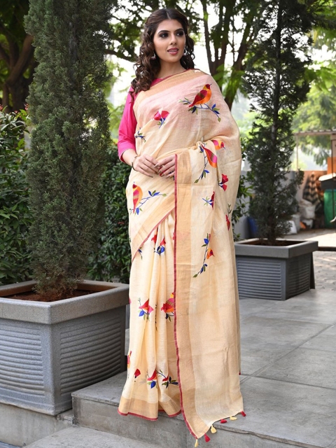

BEATITUDE Cream-Coloured & Green Floral Embroidered Pure Linen Saree