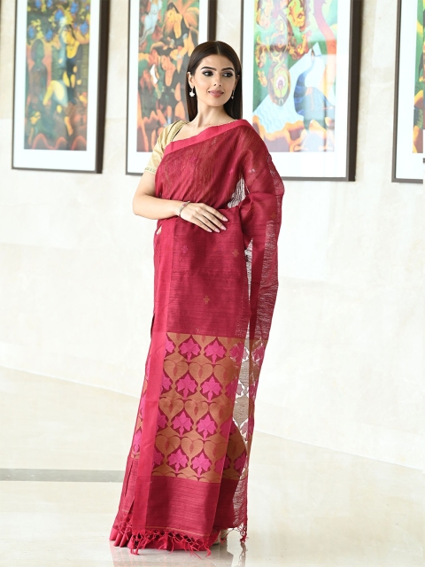 

BEATITUDE Maroon & Beige Woven Design Silk Saree