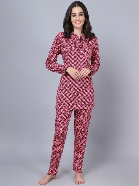 

Kanvin Women Pink & Maroon Printed Night suit