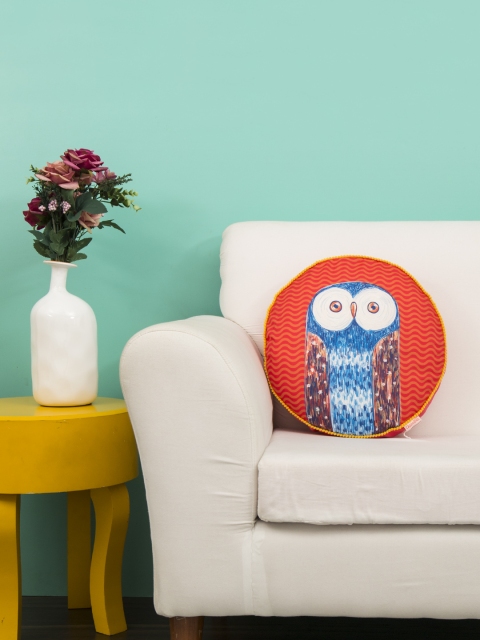 

Chumbak Red Printed 15.7" Round Cushion with Cover